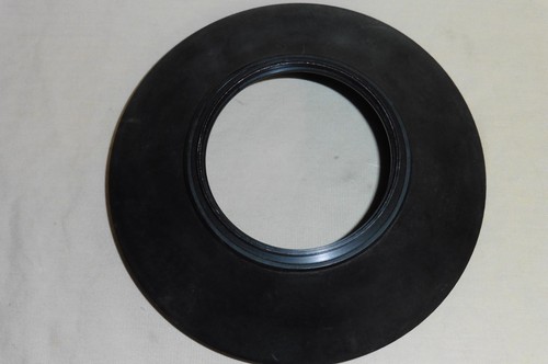 TIFFEN WIDE ANGLE RUBBER LENS SHADE SER. 9 - Picture 2 of 3
