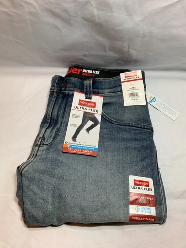 NWT Men's Wrangler Ultra Flex Regular 