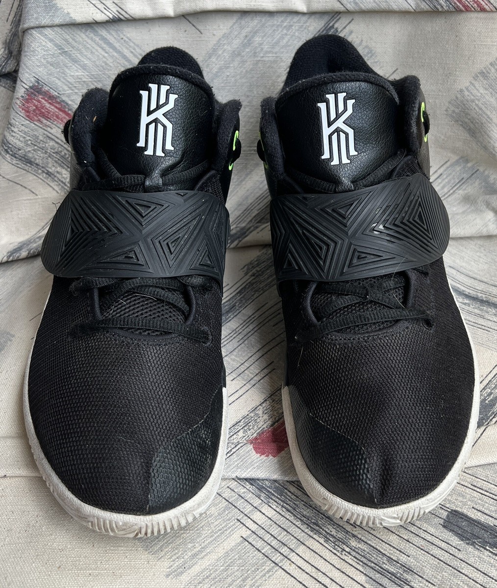 NIKE ZOOM KYRIE FLYTRAP 3 BLACK VOLT WHITE MEN display picture 3