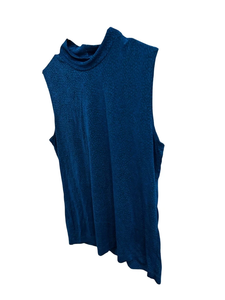 Top Weekenders elástico sin mangas azul cuello falso talla mediana Foto 3 de 4