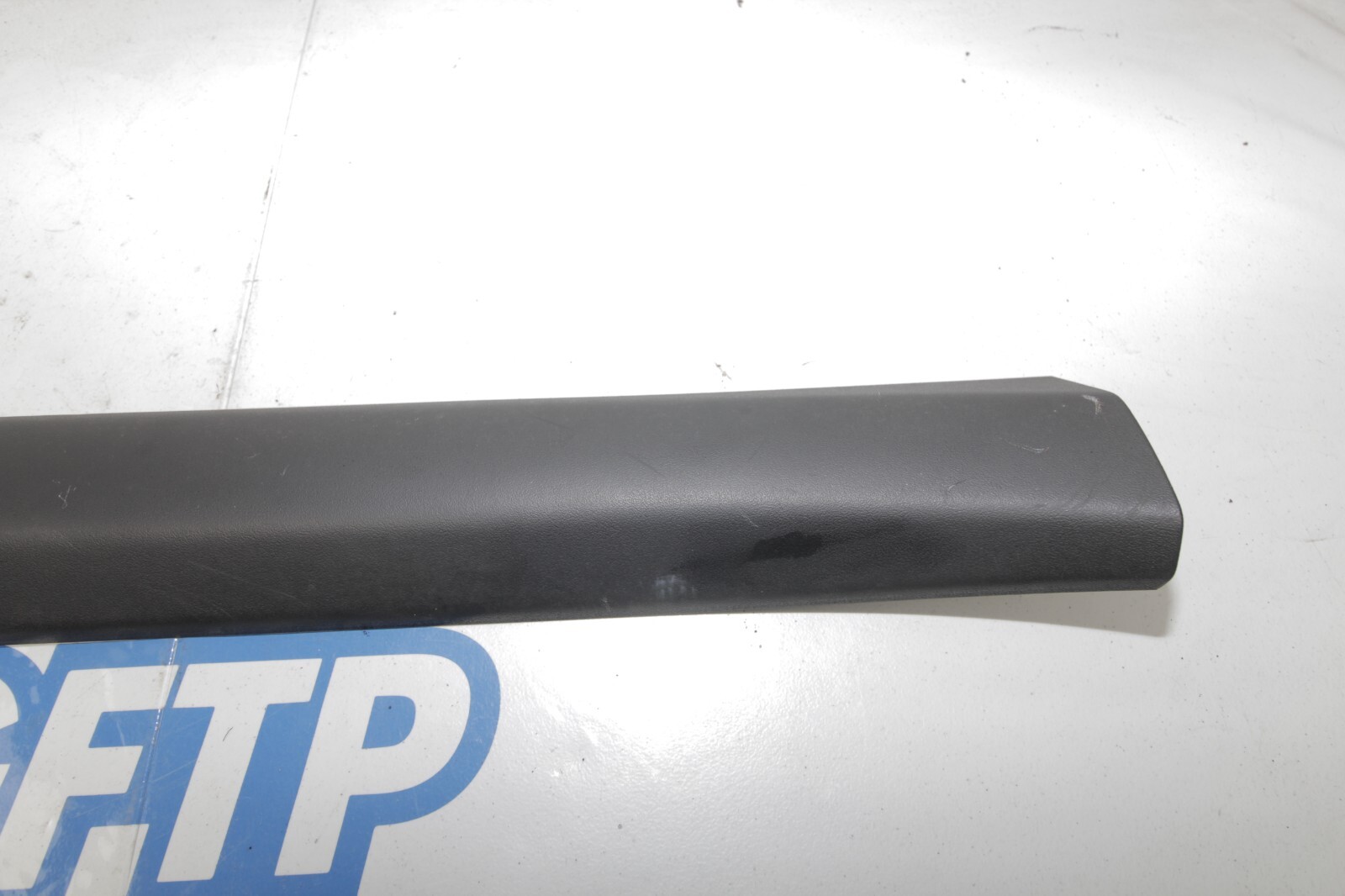 08-13 AUDI R8 4.2L V8 OEM RIGHT PASSENGER DOOR TRIM SILL KICK PLATE 4208539056PS