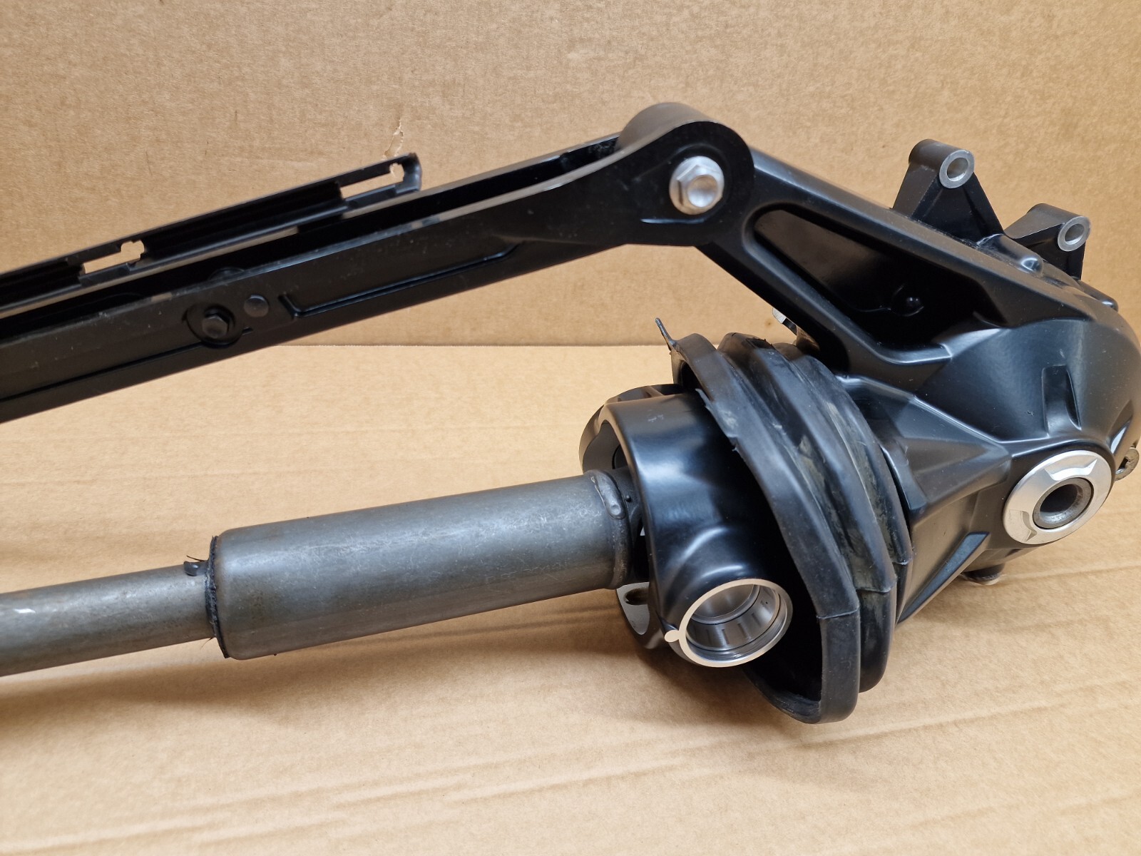 Triumph Tiger 1200 XCA Final drive bevel gear diff & drive shaft 2018