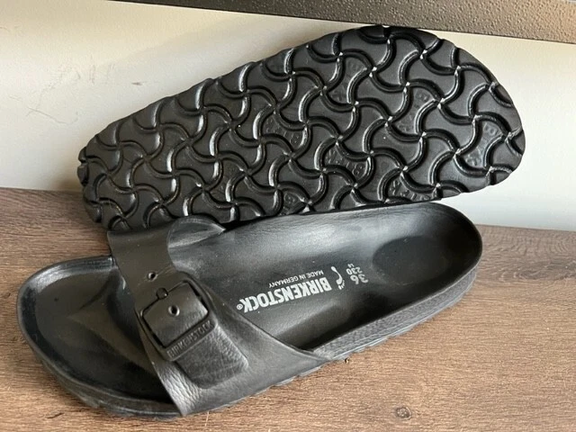 Aggregate 134+ birkenstock water sandals - netgroup.edu.vn