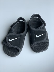 nike sandals size 5c