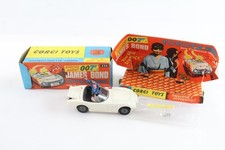 Vintage Corgi Boxed James Bond Toyota 2500Gt 007 Diecast Car w/ Figures Missile