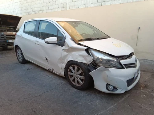 Caja Reles/Fusibles para TOYOTA YARIS (P13) Active 2014 779724 - Imagen 4 de 10