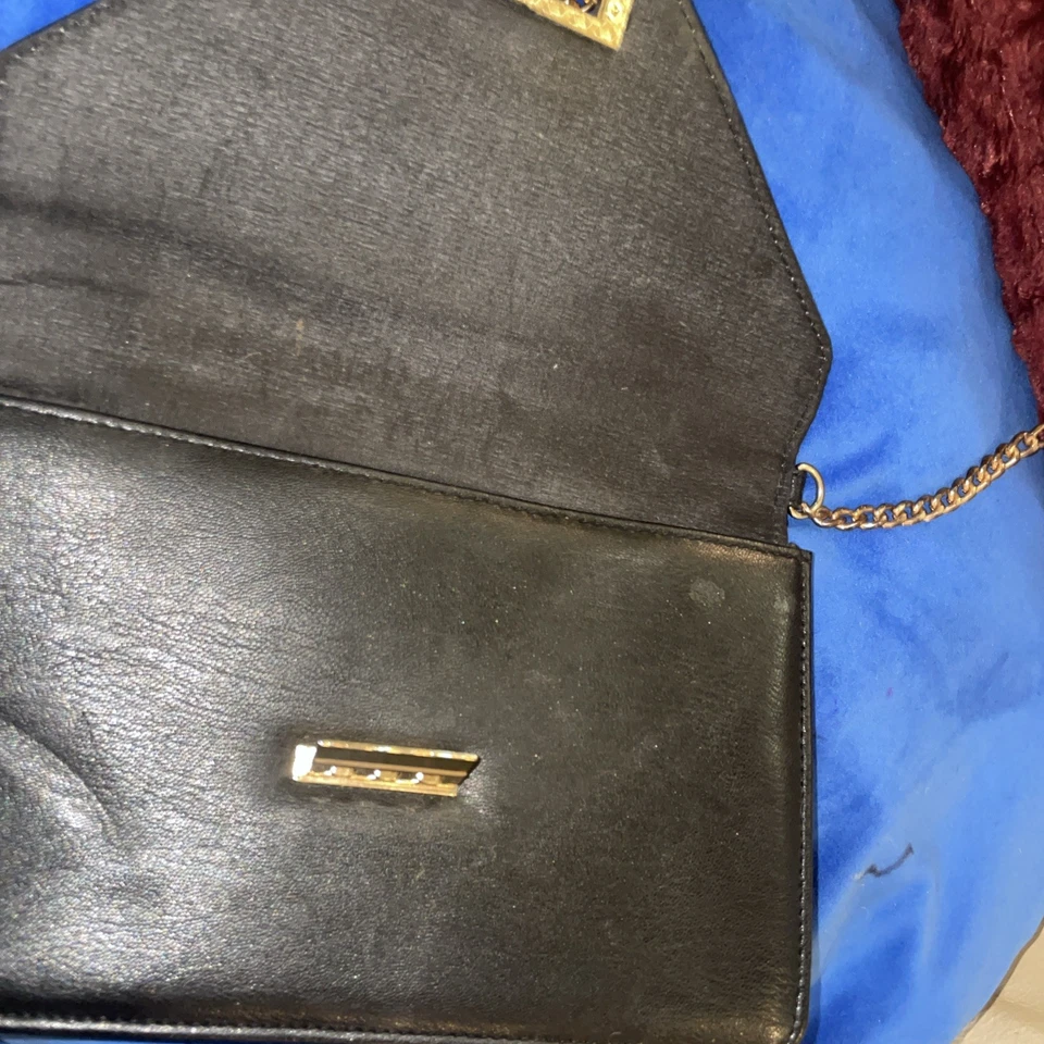 Rampage Black W/gold Tone Clasp Crossbody Bag With Chain/strap Detail - Image 3 of 4