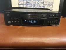 SONY CDP-M33 High Density Linear Converter Compact Disc Player Tested No Remote