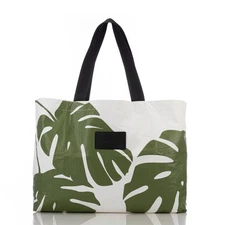 NWT ALOHA Collection Monstera Holo Holo Seaweed Tote Bag Reversible MSRP $64.00