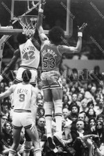DC57 Artis Gilmore Chicago Bulls In Action 8x10 11x14 16x20 Photo