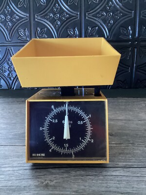 EKS SWEDENステンレススケール Mid-Century EKS Yellow Plastic Analog Mechanical Kitchen Scale
