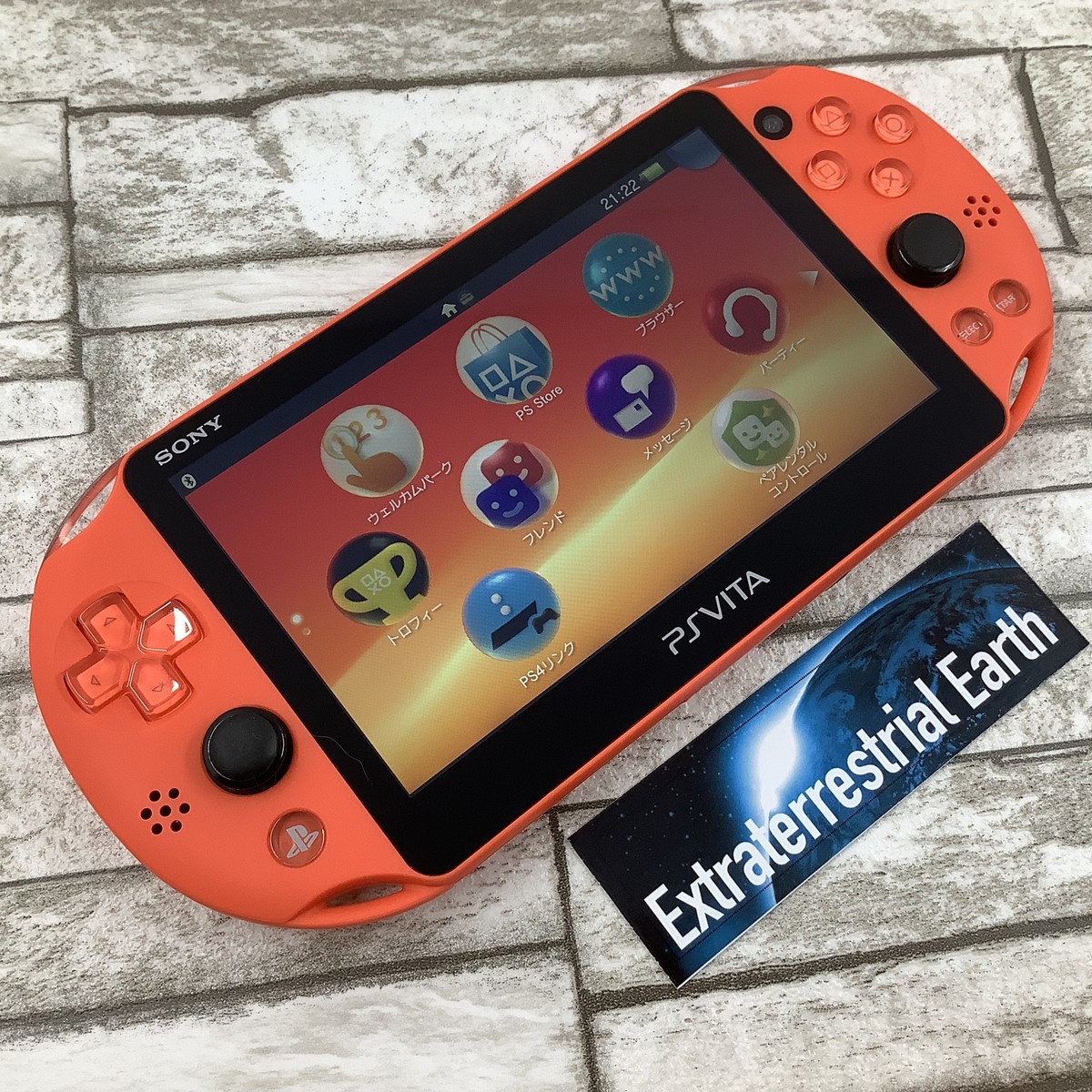 Sony PS Vita PCH-2000 ZA24 Wi-Fi | Neon Orange | 1 GB