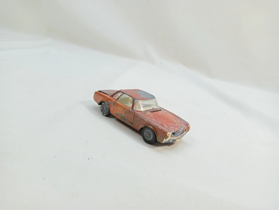 Mercedes-Benz 230SL Diecast URSS Politoys Copia Escala 1/43 Retro Vintage Soviético Foto 2 de 4