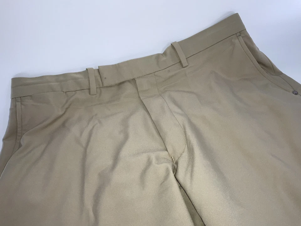 RLX Ralph Lauren Golf Shorts Sz 34 Beige Poly Flat Front Mint YGI E3-199 - Image 3 of 4