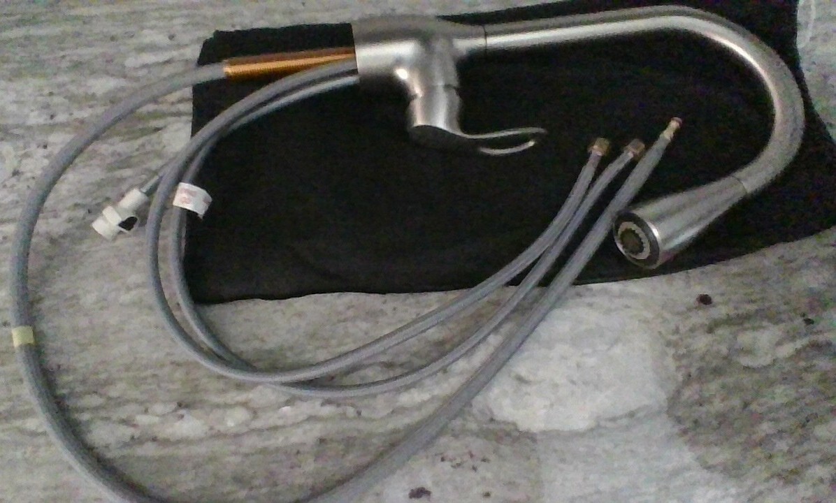 Moen Kleo Spot Resist Stainless OneHandle Pulldown Kitchen Faucet