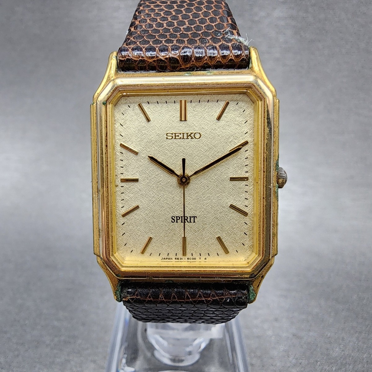 SEIKO SPIRITシルバーレディース 1F21 5B20クォーツ時計 SEIKO SPIRITシルバーレディース 1F21 5B20クォーツ時計