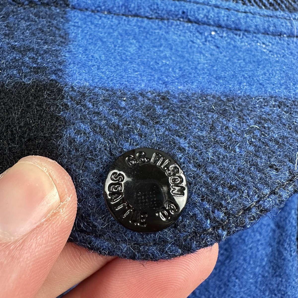 Filson CC Wool Mackinaw Cruiser Jacket Blue Plaid L Distressed VTG