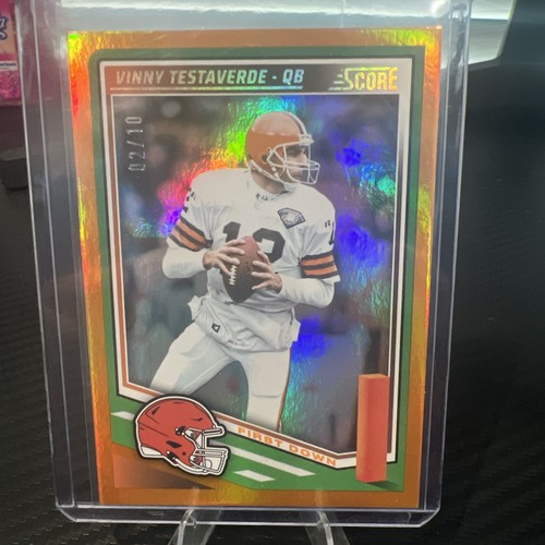 2025 Panini Score Vinny Testaverde Gold /10 Cleveland Browns