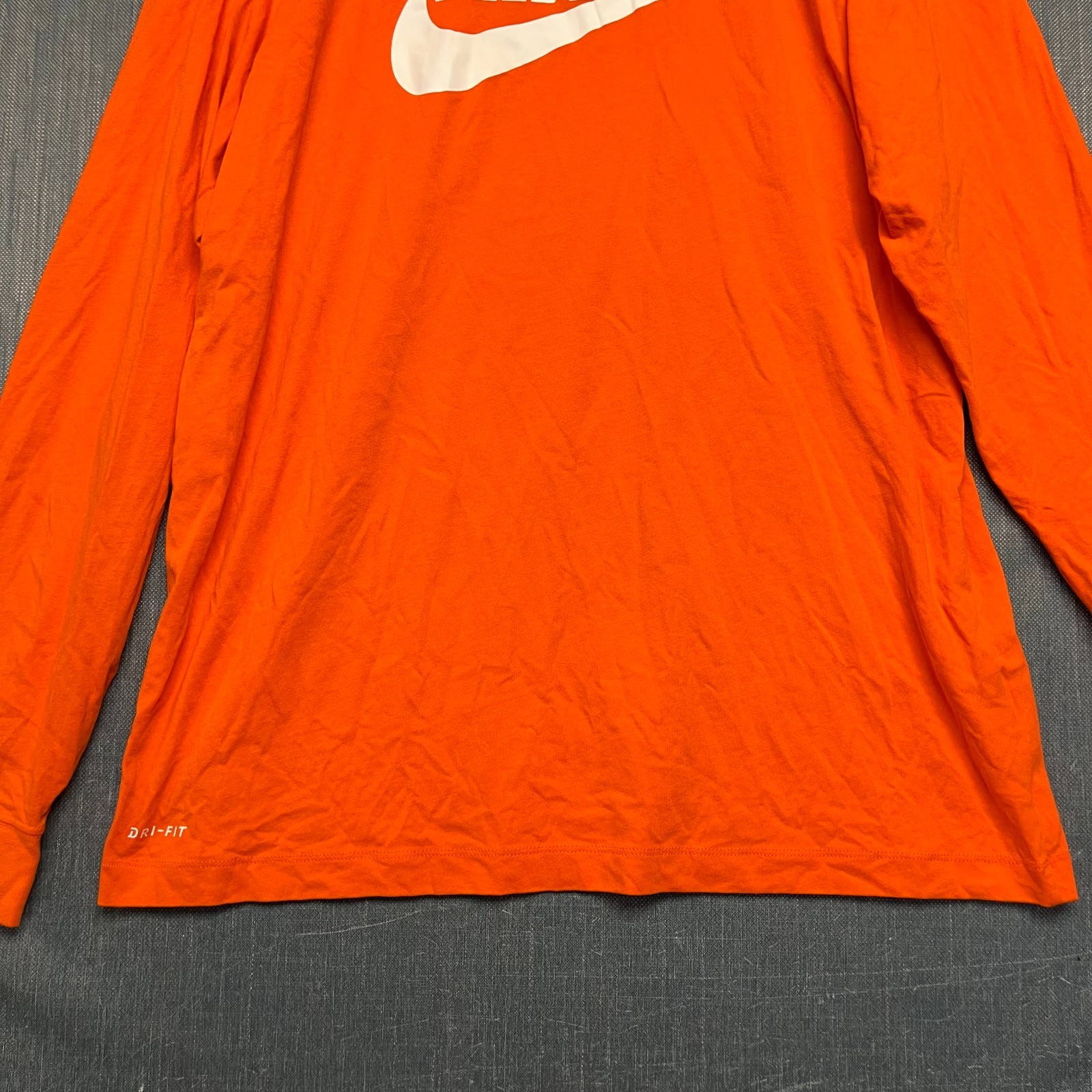 Nike Dri-Fit Men's Shirt Size L Orange Graphic Long Sleeve THE NIKE TEE Athletic thumbnail 4
