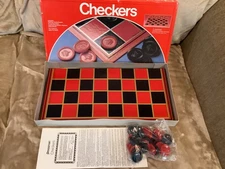 Pressman Checkers  Complete! Classic Game W/ Folding Board Interlocking Checkers