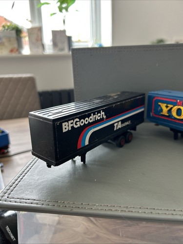 USED Corgi 1985 Scammel Container Only B F GoodRich + Yorker (pair) - Picture 3 of 6