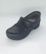 9352 Dansko LT Pro Tooled Black Floral Clog Size 40