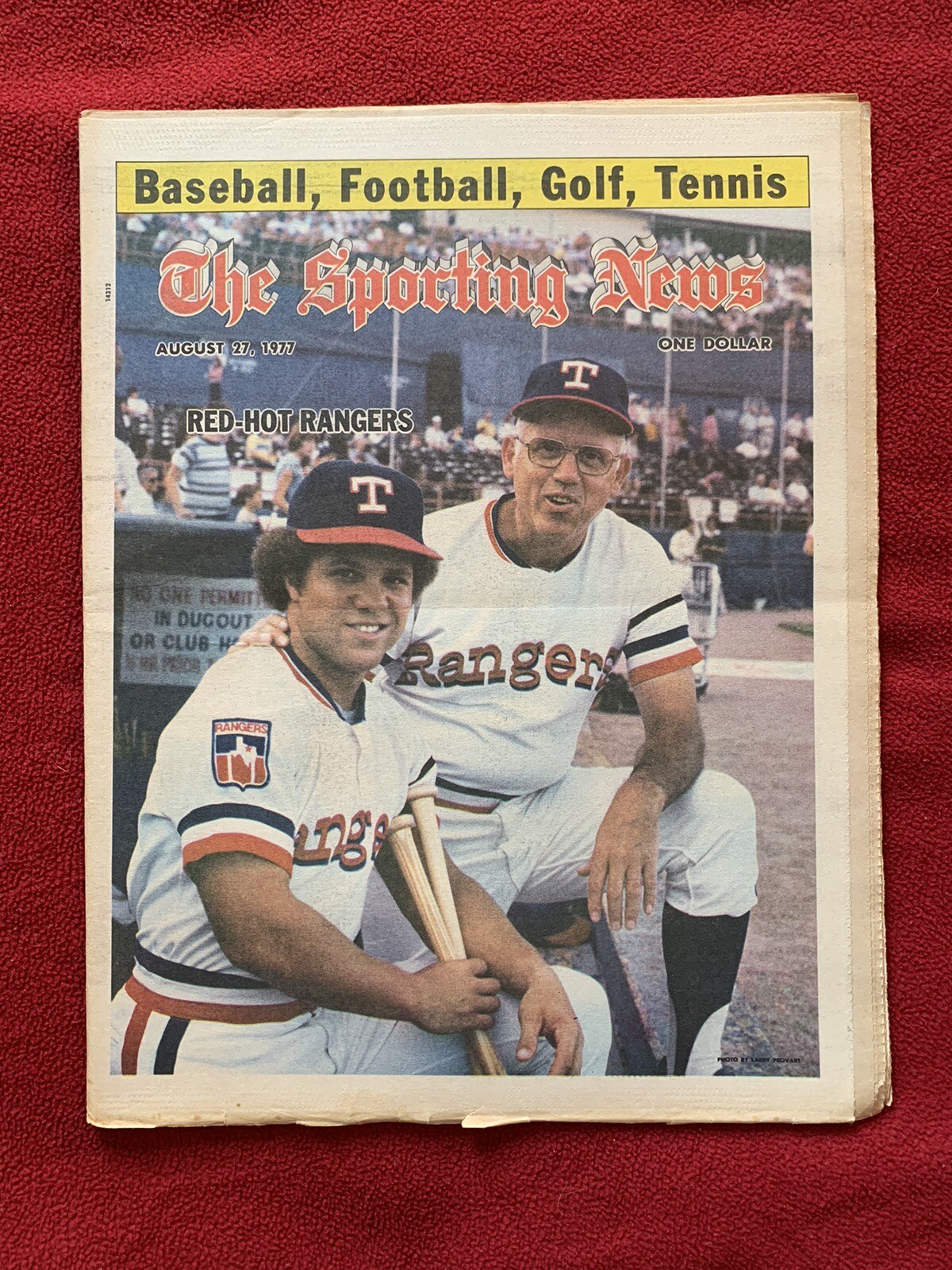1977 Bump Wills Texas Rangers The Sporting News Vintage Baseball newspaper MLB 1