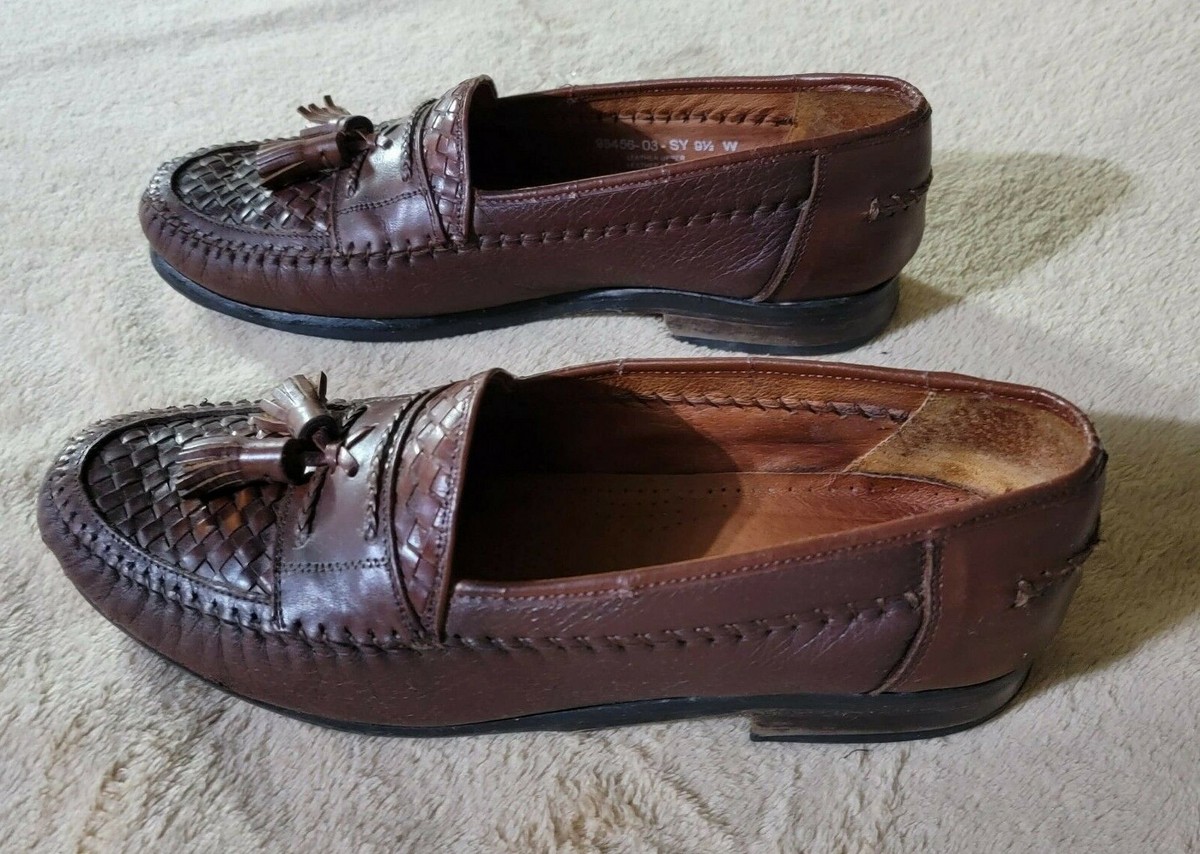 Brass Boot Pietro W/ Tassels full black leather
Size 12
Used 
DM for negotiation The Brass Boot: Chromexcel Black Moc Toe Boots | Grant Stone main image 2