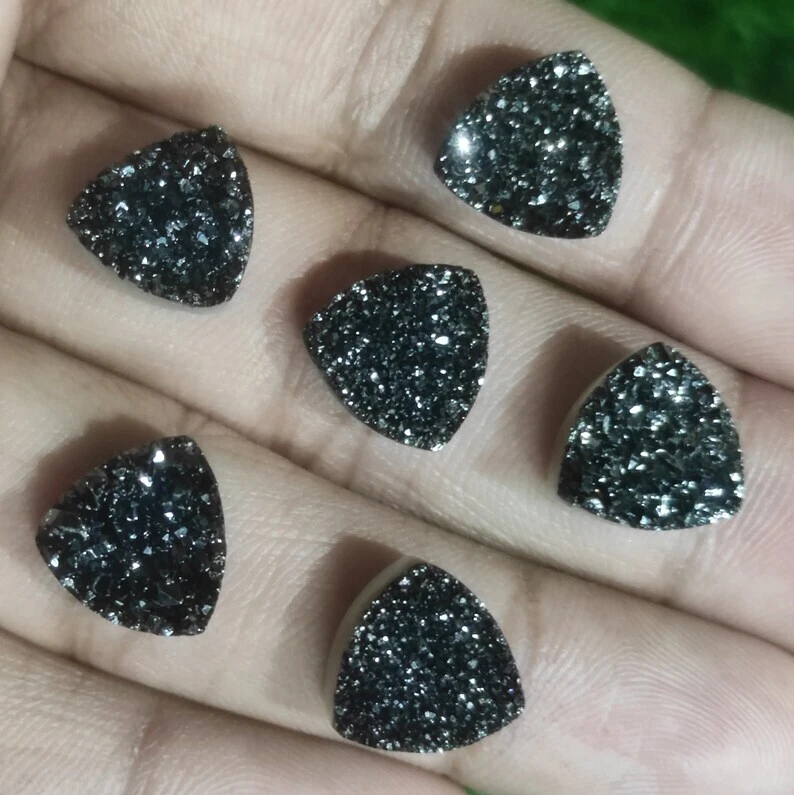 Piedras preciosas sueltas de cuarzo druzy ágata de titanio indio natural trillón de drusos Foto 4 de 4