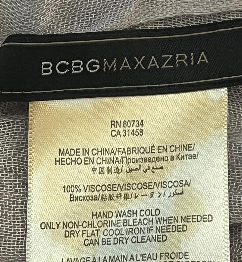 BCBG MAXAZRIA Solid Gray Lightweight Fringed Rect… - image 9