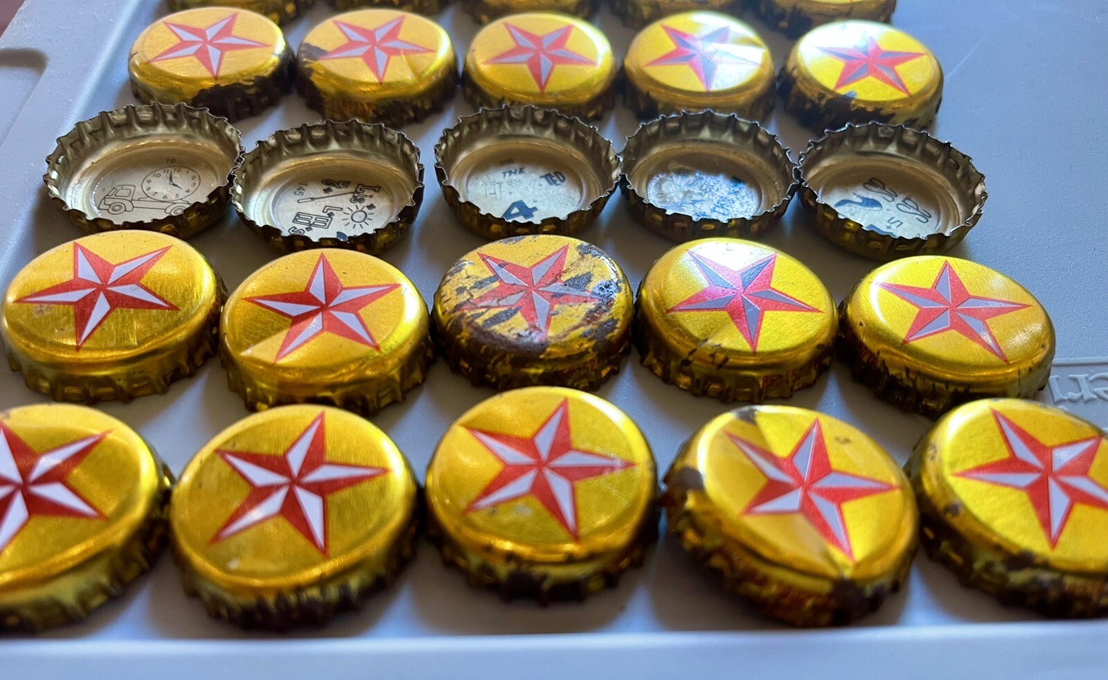 25 Gold LONE STAR Beer Bottle Caps Puzzles Dented Rusted eBay