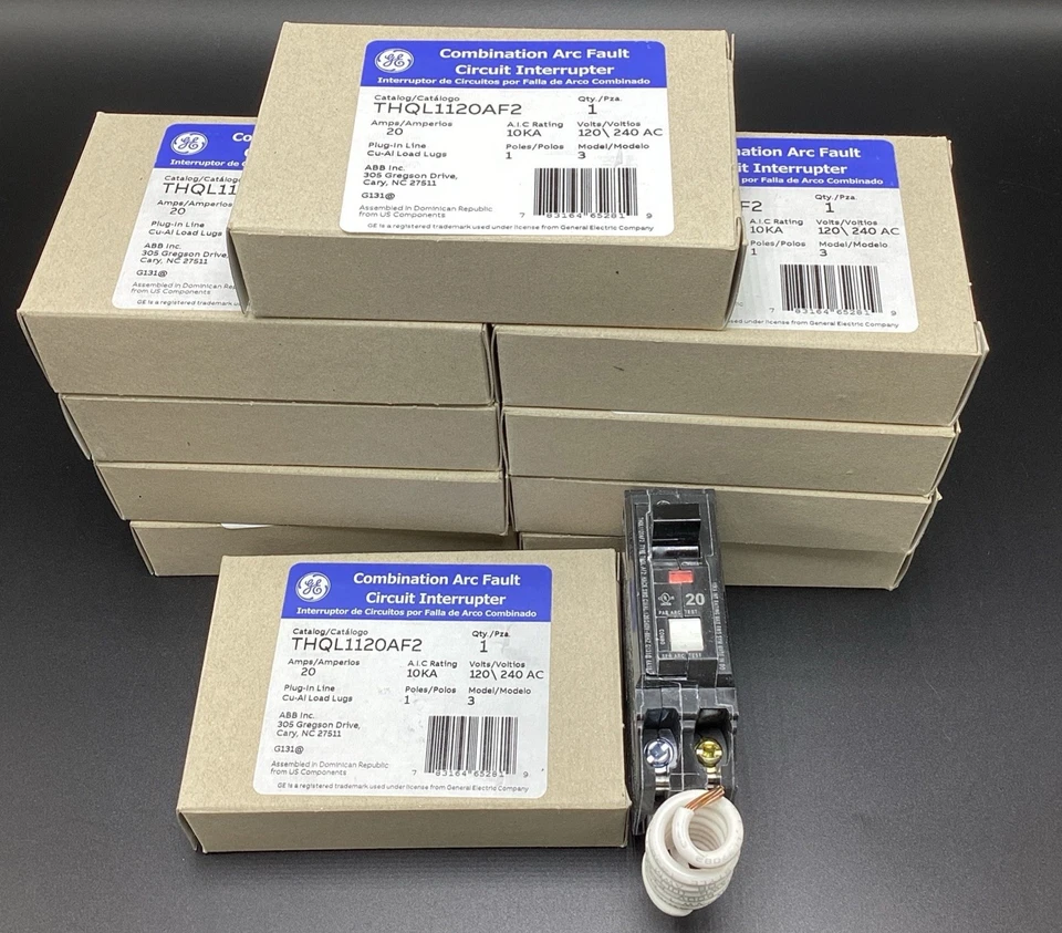 Lot Of 10 Circuit Breakers GE THQL1120AF2 20 Amp 1 Pole AFCI @@