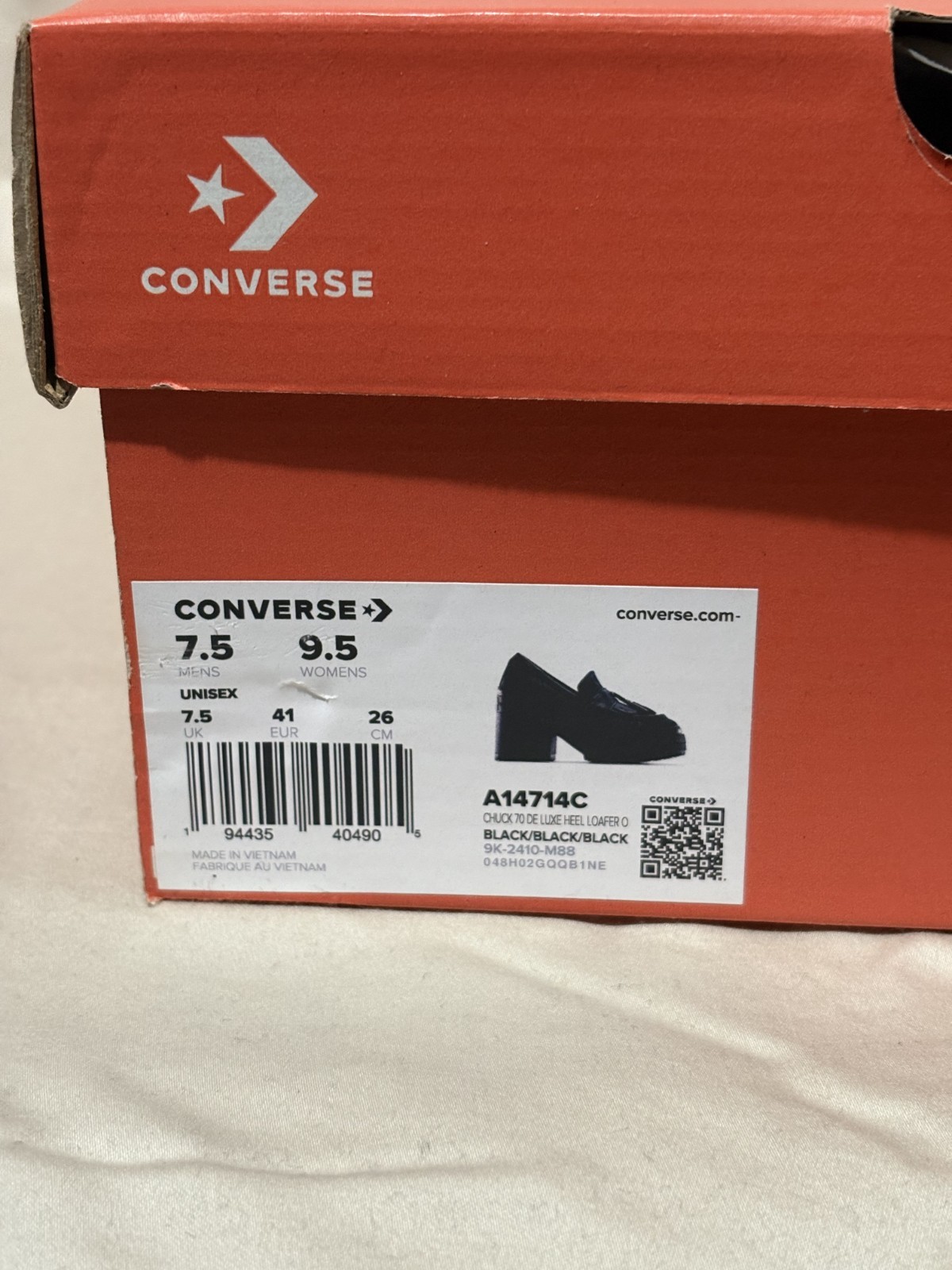 SIZE 9.5 WOMENS - Converse Chuck 70 De Luxe Heel Loafer Platform Black thumbnail 3