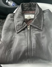 Vintage Petite Chocolate Leather Jacket Zip-Up with Pockets. read Description 