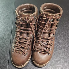 Montrail Mazama Norweigian Welt Mountain Heavy Backpacking Hiking Boots RARE !!