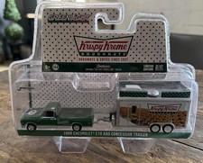 1:64 GreenLight HITCH & TOW 4 KRISPY KREME 1968 Chevrolet C10 & Trailer NEW