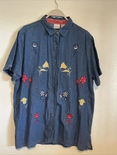 Bobbie Brooks Woman’s Shirt Flowers Embroidered Size 18W/20W Short Sleeve