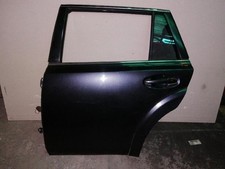 Porte arrière et accessoires Subaru LEGACY