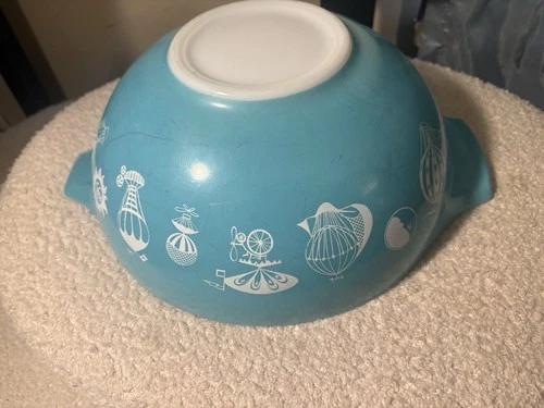 Vintage Pyrex “Hot Air Balloon” #444 4 Qt Mixing Bowl