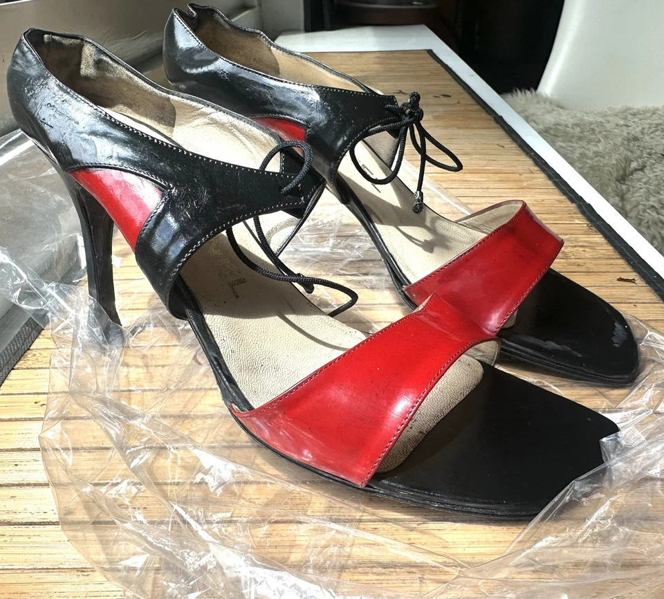 Chanel Rojo Negro Brillante Charol Op Art Geométrico Sandalias/Tacones Zapatos.38 Foto 4 de 4