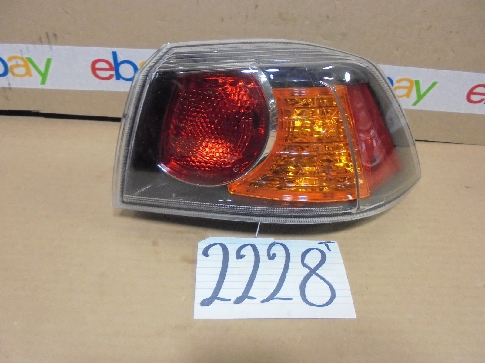 09 - 11 MITSUBISHI LANCER EVOLUTION PASSENGER Side Used Tail Light Rear #2228