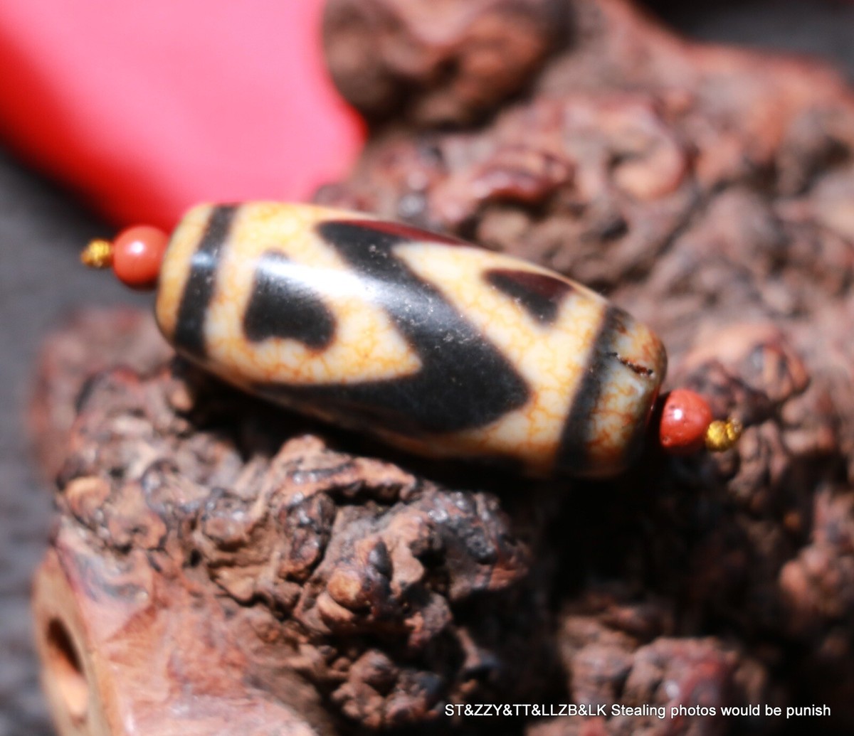 Magic Energy Tibetan old Agate Tiger Tooth Peak dZi Bead Fit Magic Energy Tibetan old Agate Tiger Tooth Peak dZi Bead Fit