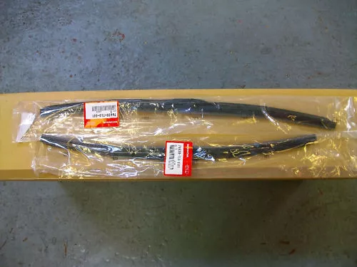 GENUINE HONDA ACCORD FRONT WIPER BLADE SET 09> - Picture 1 of 1