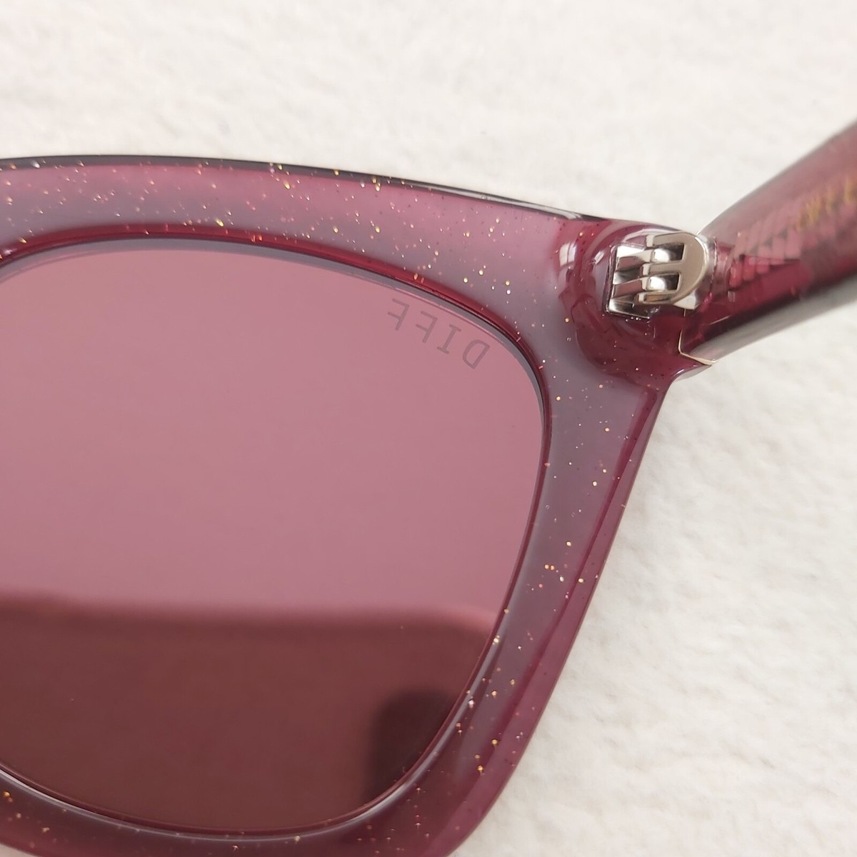 Diff Elegant Burgundy Sparkle Sunglasses The Max - Burgundy | LELLO | Vintage Inspired Eyewear – Lello main image 2