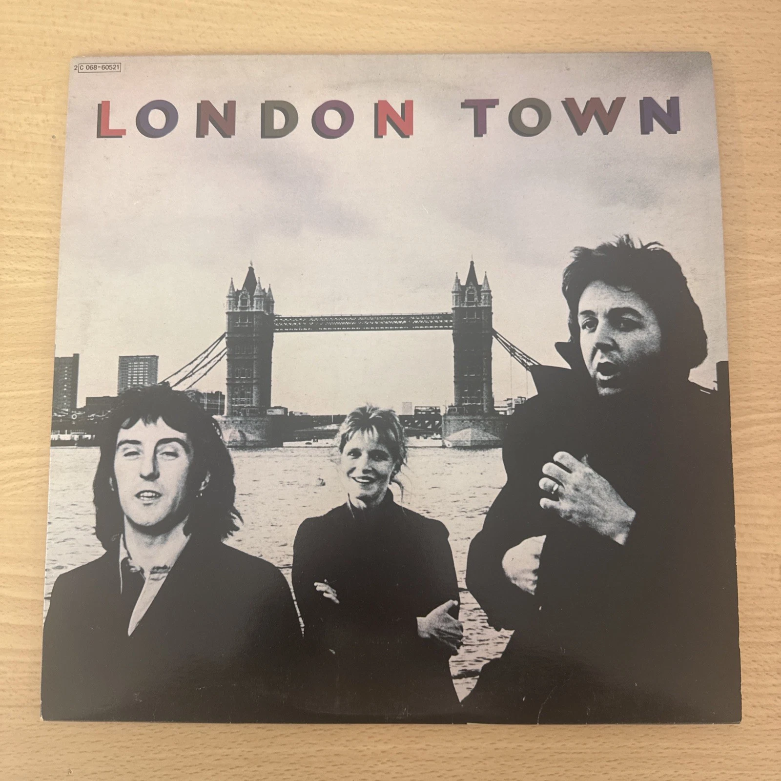 Vinyle 33 Tours 33 T London Town Wings 2 C 068 60521