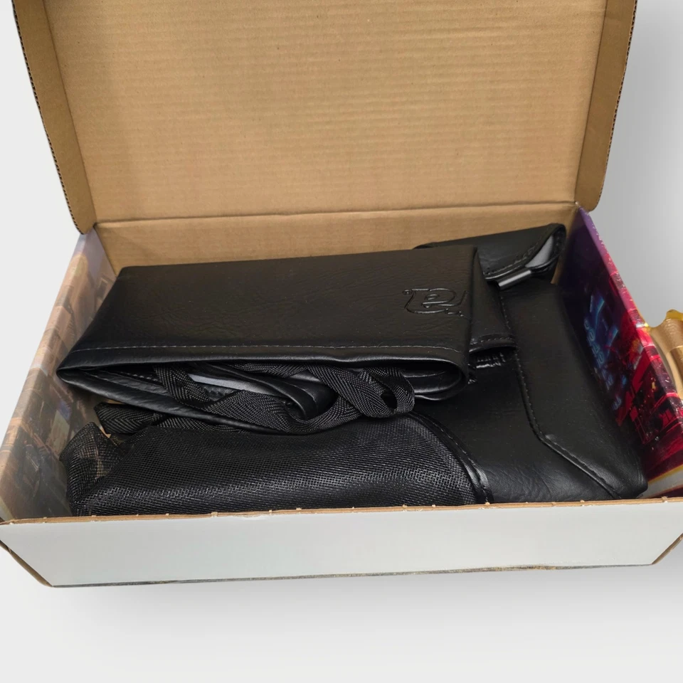 NUEVO Sujetador con cubierta de máscara frontal Lebra para Ford Mustang 1999-2004 99 00 01 02 03 04 Foto 3 de 3