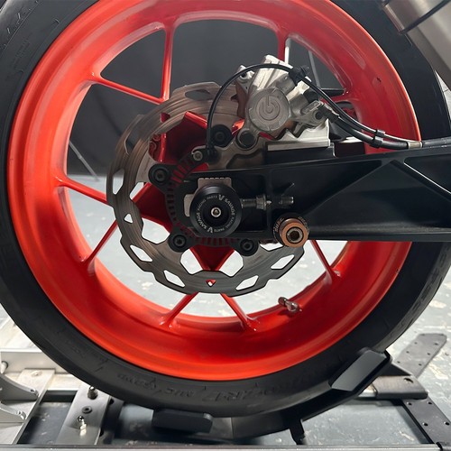 For 690 Enduro R SMC R Supermoto Rear Wheel Axle Spindle Swingarm Slider Guard - 第 11/17 張圖片