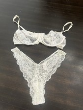 Vintage Victorias Secret White Lace Bra And Panties Set Medium And 36c