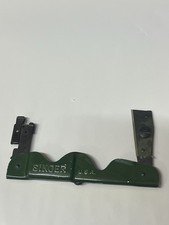 Vtg Singer Universal Needle Threader Seam Ripper 121634 USA Sharp!