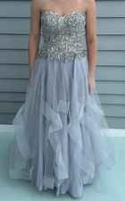 Glamour By Terani Couture Prom Ball Gown Y2K Beaded Grey Strapless Size 2/4